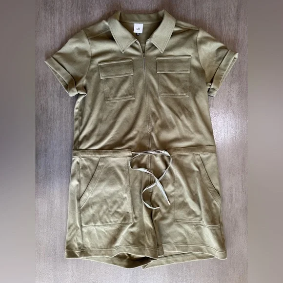 CAbi Olive Green Squad Romper Jumpsuit Onesie L - Picture 4 of 13